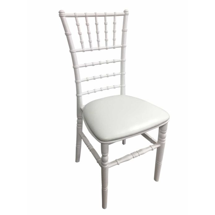 Chaise de réception modèle Napoléon ou aussi appelé Chiavari de couleur blanche pour apporter une note d'élégance à votre table de mariage.